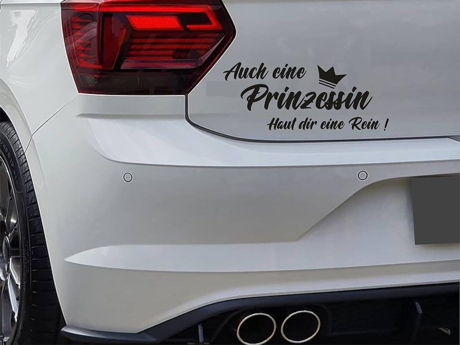 Fahrzeugaufkleber konturgeschnitten ab